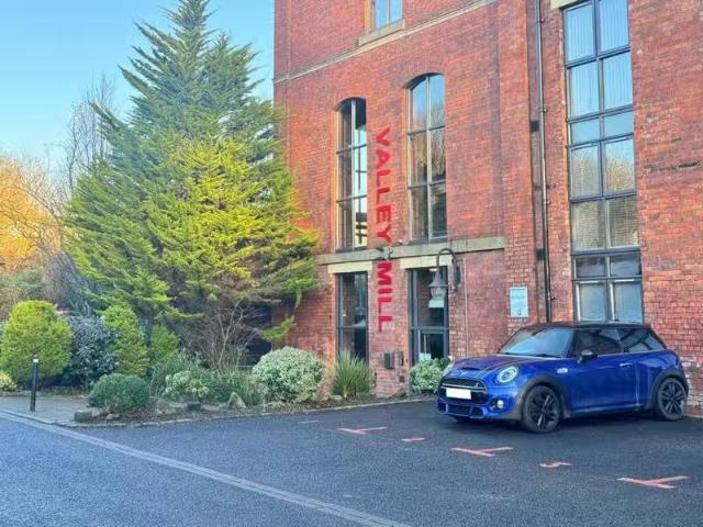 Apartment for rent in Lee Bank, Greater Manchester