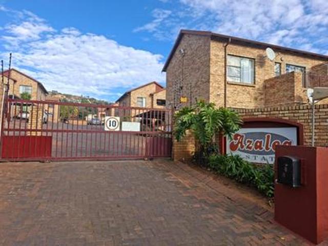 Townhouse for sale in Nooitgedacht, Gauteng