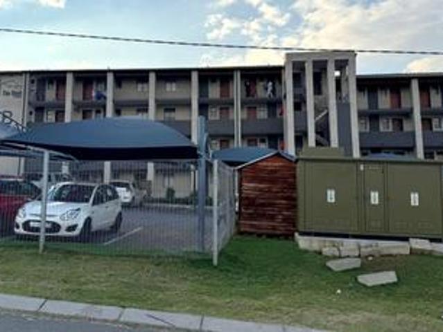 Apartment for sale in Nooitgedacht, Gauteng