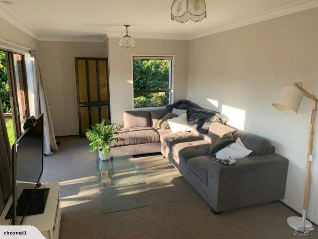 House for rent in Howick, Oroua County