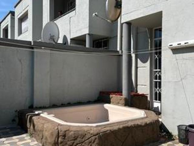 House for sale in Vosloorus, Gauteng