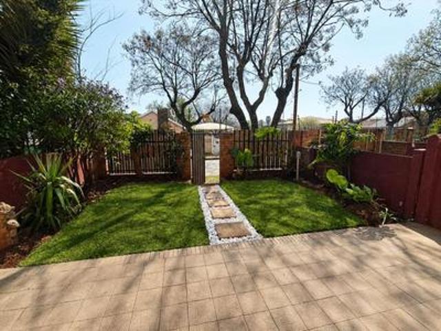 Townhouse for sale in Boksburg, City of Ekurhuleni Metropolitan Municipality