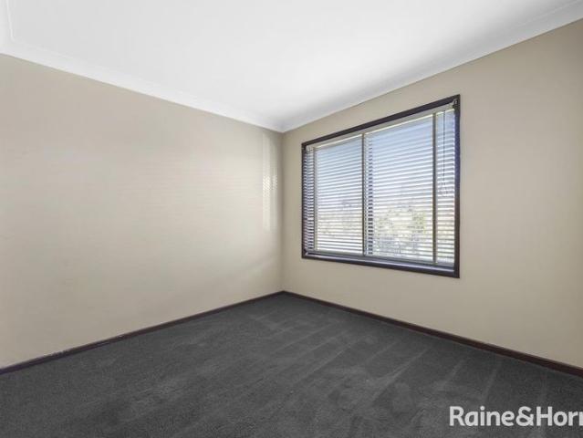 House for rent in St Albans South, Melbourne
