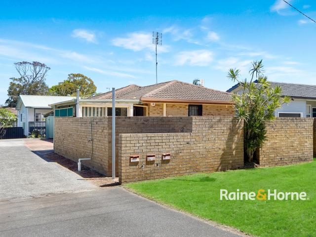 Villa for sale in Gosford, New South Wales
