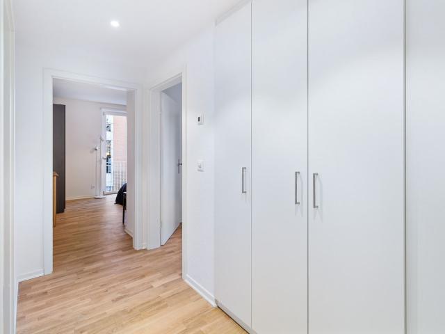 Apartment mieten in Einigen, Zürich