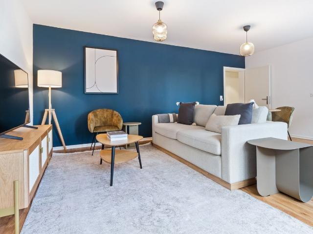 Apartment mieten in Einigen, Zürich