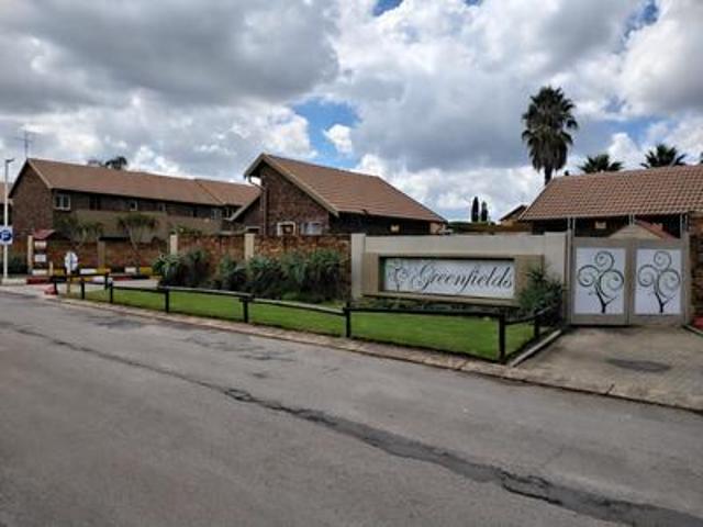 Townhouse for sale in Ekurhuleni, Gauteng