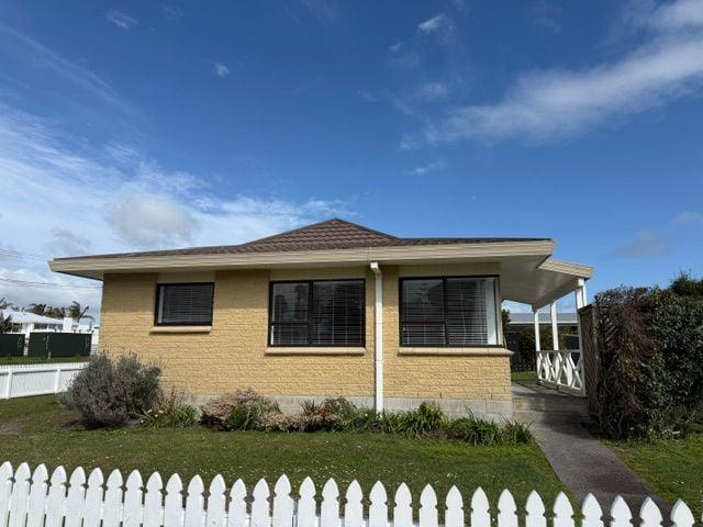 House for rent in Whangaparaoa, Oroua County