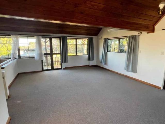 House for rent in Whangaparaoa, Oroua County