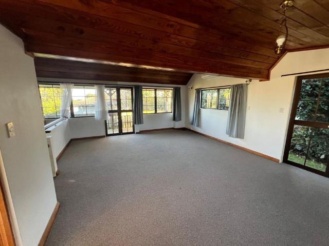 House for rent in Whangaparaoa, Oroua County