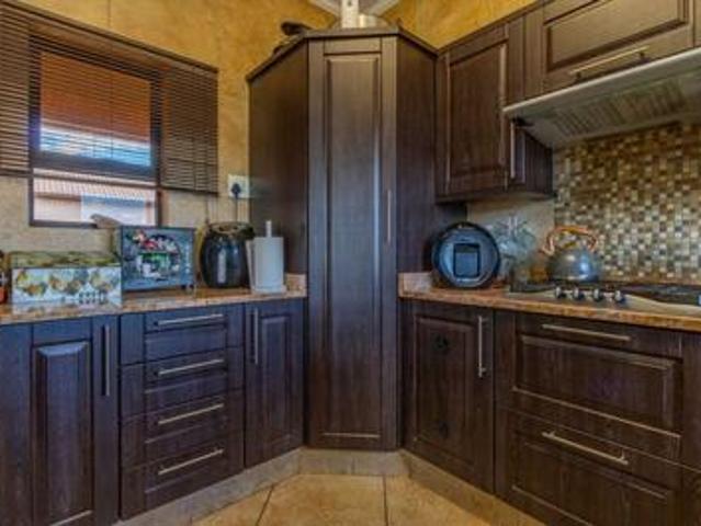 Townhouse for sale in Ekurhuleni, Gauteng