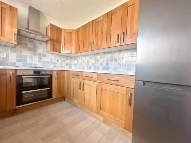House for rent in St Albans, Five Acres