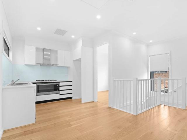 Townhouse for rent in Camerons Creek, Victoria