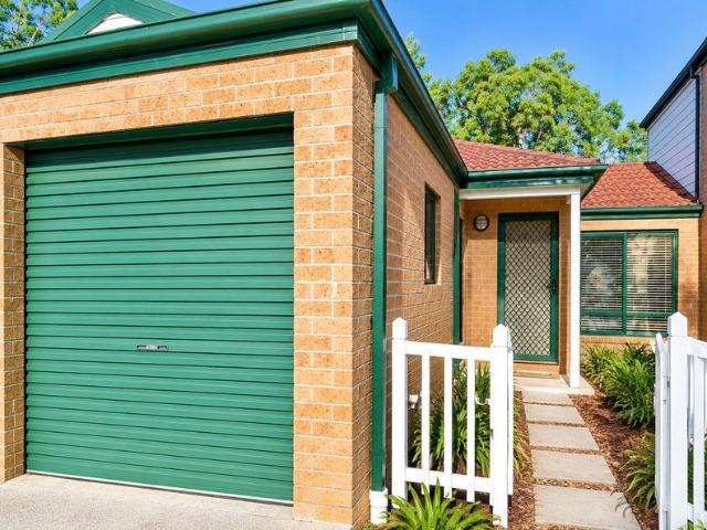 Townhouse for rent in Panania, Sydney