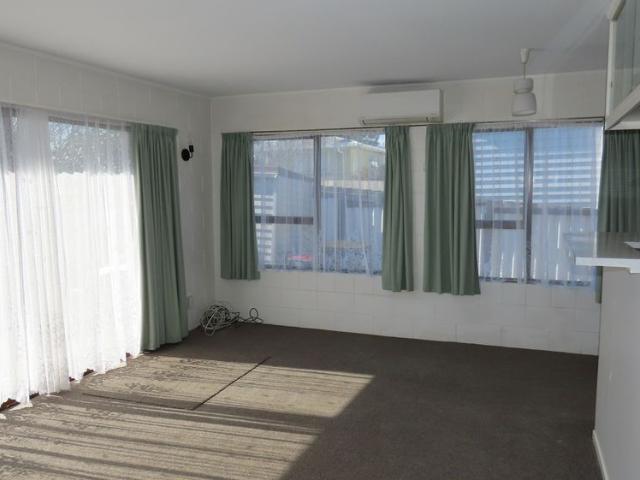 Apartment for rent in Howick, Oroua County
