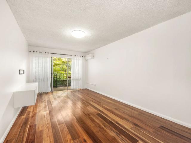 Apartment for rent in Toombul, Queensland