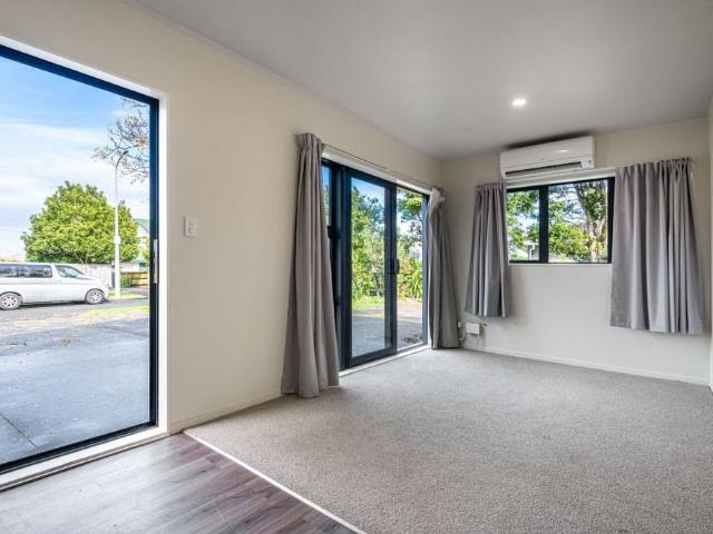 House for rent in Manurewa, Oroua County
