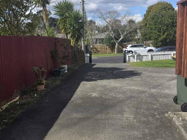 Apartment for rent in Kelston, Oroua County