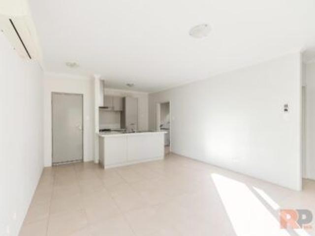 Apartment for rent in Parklands, Western Australia