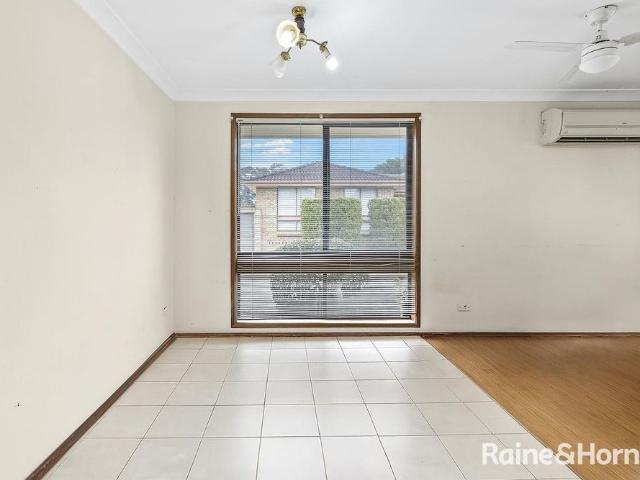 House for rent in Macquarie Fields, Sydney