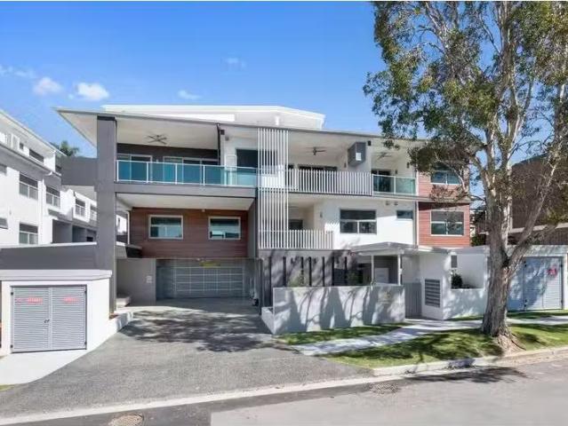 Apartment for rent in Toombul, Queensland