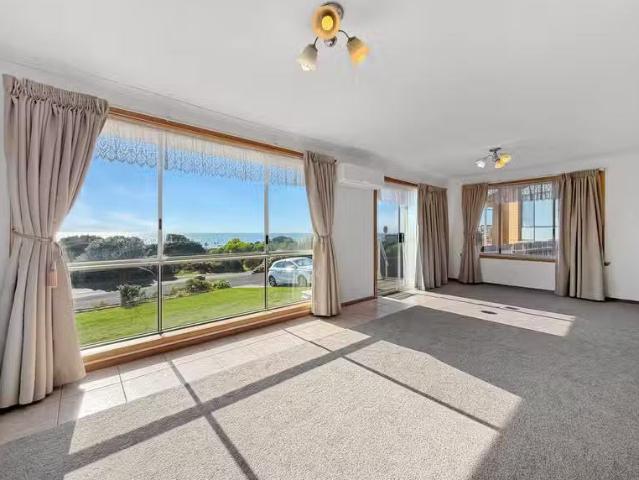 House for rent in Penguin, Tasmania