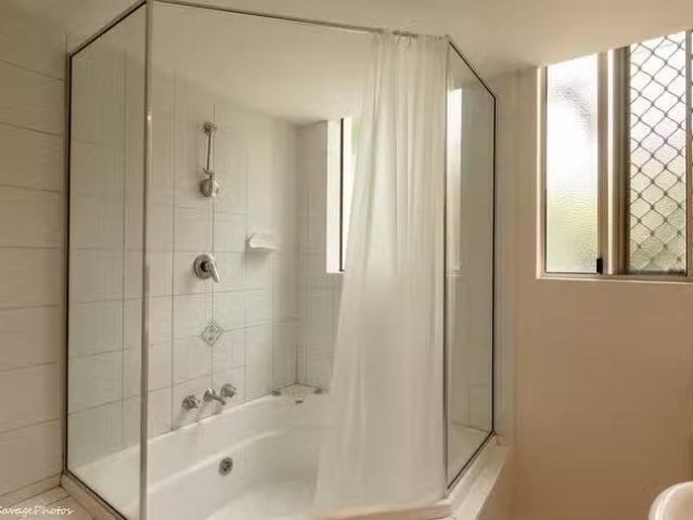 House for rent in Indooroopilly, Greater Brisbane