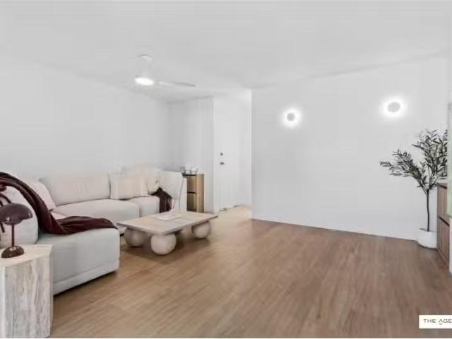 Apartment for rent in Coolangatta, Gold Coast City