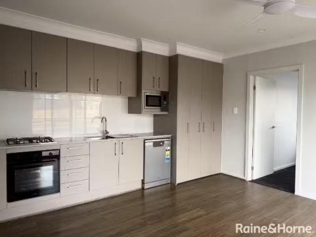 House for rent in Manchester Square, New South Wales