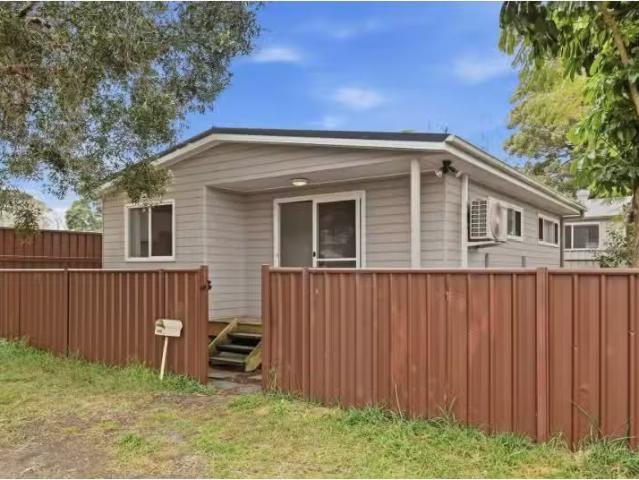 House for rent in Umina Beach, Woy Woy