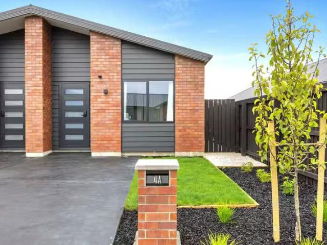 House for rent in Chaslands, Canterbury