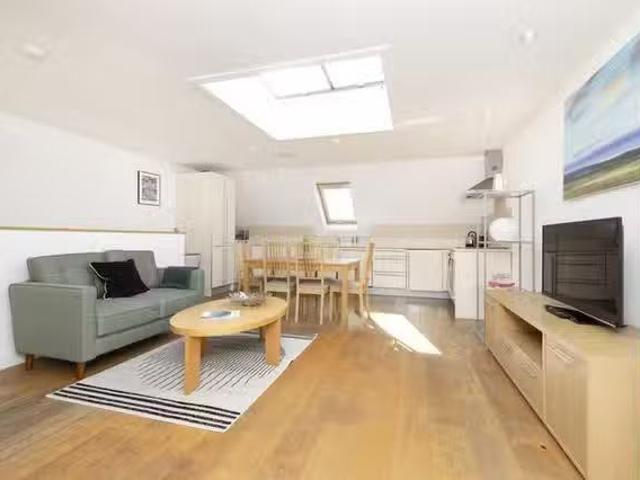 Apartment for rent in Haymarket, Scotland