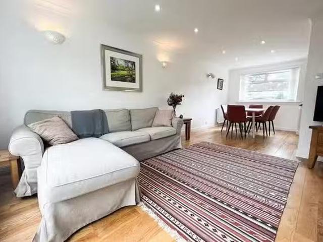 Apartment for rent in Milngavie, Scotland