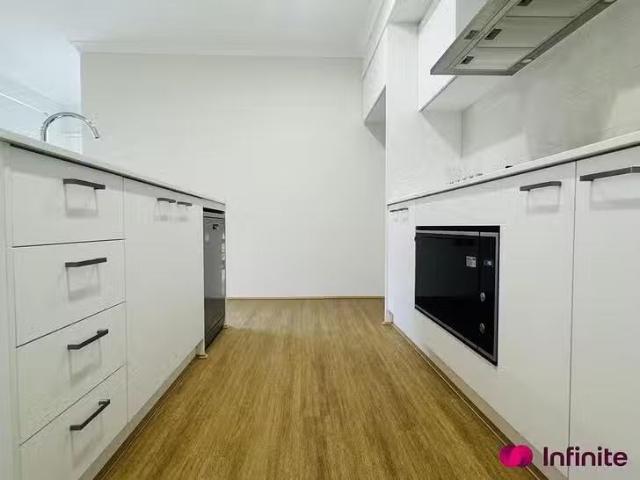 House for rent in Caversham, Western Australia