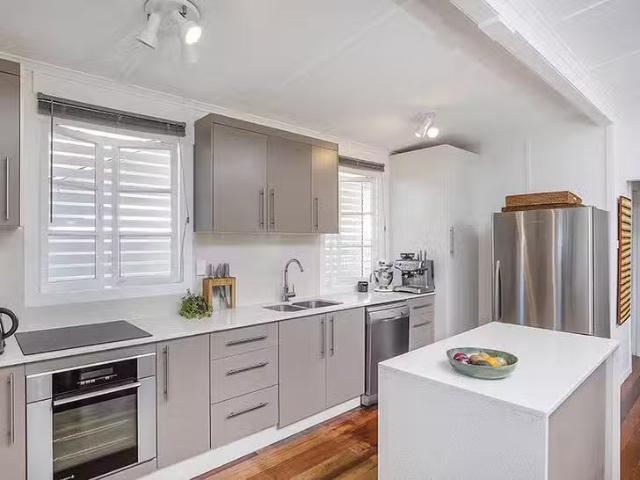 Apartment for rent in Toombul, Queensland
