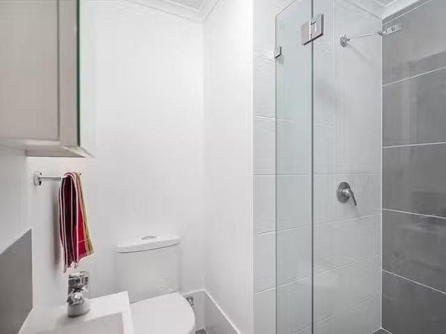 Apartment for rent in Toombul, Queensland