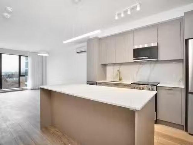 Apartment for rent in St. Leonard's, Quebec