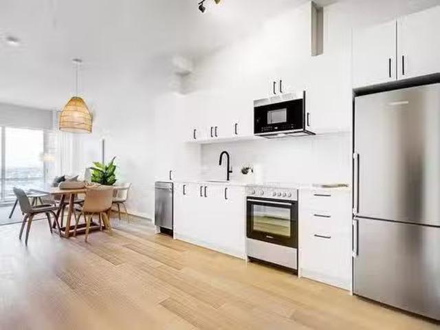 Apartment for rent in St. Leonard's, Quebec