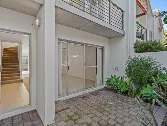 Apartment for rent in Parklands, Western Australia
