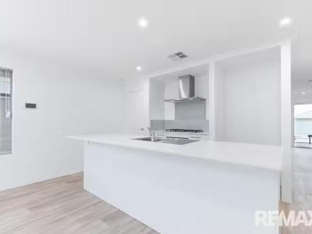 House for rent in Yanchep, Western Australia