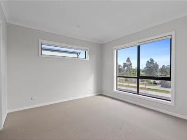 Condo for rent in Camerons Creek, Victoria