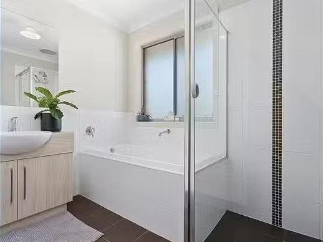 House for rent in Mount Barker, South Australia