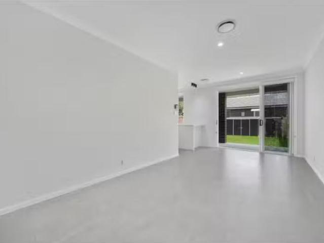 Condo for rent in Sydney, New South Wales