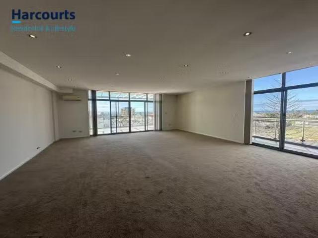 Apartment for rent in The Entrance, New South Wales