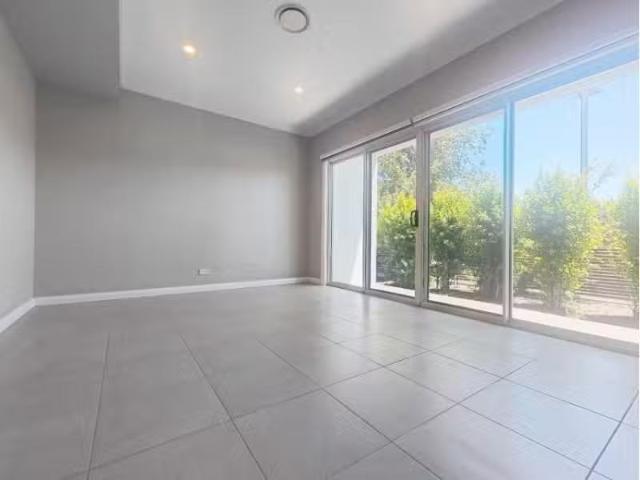 Condo for rent in Sydney, New South Wales
