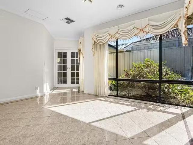 House for rent in Ardross, Western Australia