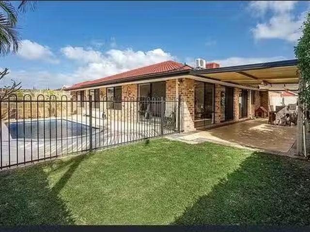 House for rent in Canning Vale, Western Australia