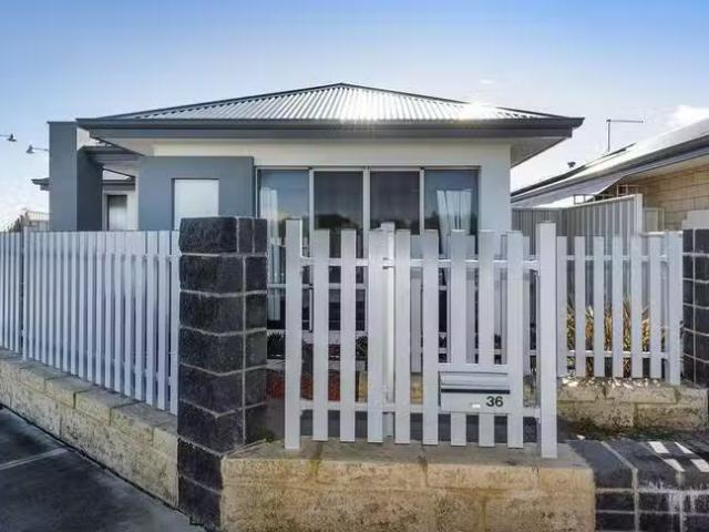 House for rent in Golden Bay, Western Australia