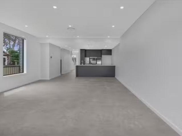 Condo for rent in Sydney, New South Wales