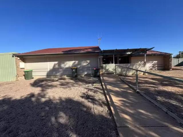 House for rent in Port Augusta West, South Australia